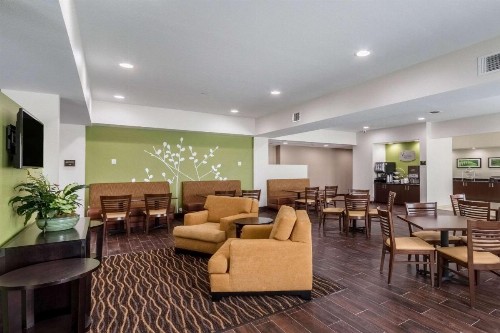 Sleep Inn & Suites College Station - image 30