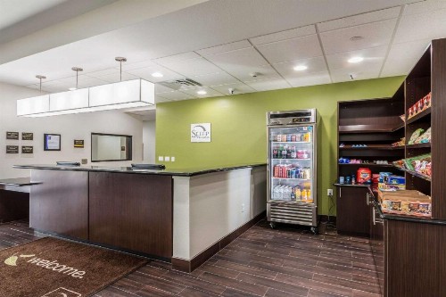 Sleep Inn & Suites College Station - image 8