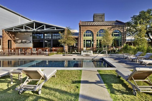 Cavalry Court by Valencia Hotel Group - image 14
