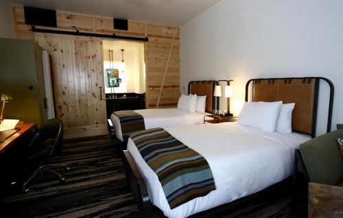 Cavalry Court by Valencia Hotel Group - image 8