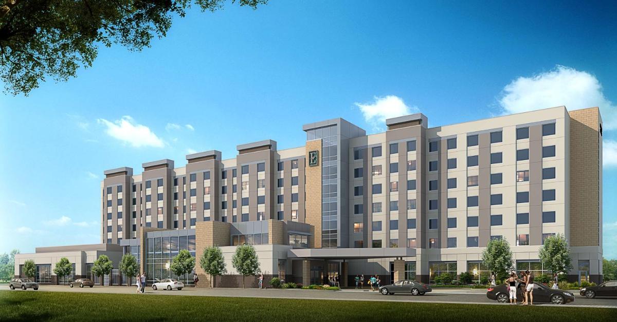 Embassy Suites By Hilton College Station - image 4