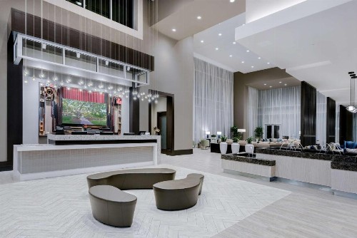 Embassy Suites By Hilton College Station - image 7