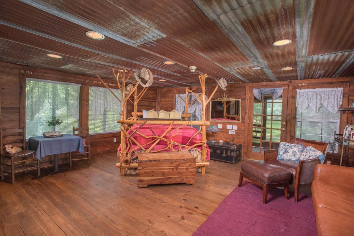 7F Lodge and Events - main image