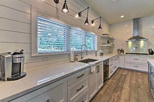 College Station Home - Walk to Texas AandM! - image 11