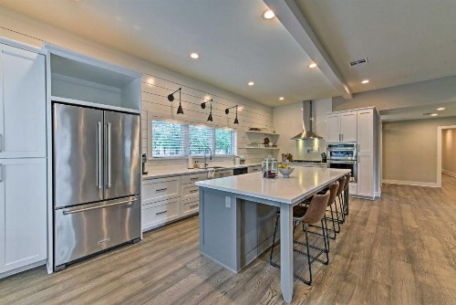 College Station Home - Walk to Texas AandM! - image 9