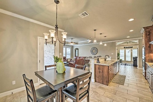 Luxurious College Station Home w/ Pool+Patio! - image 6