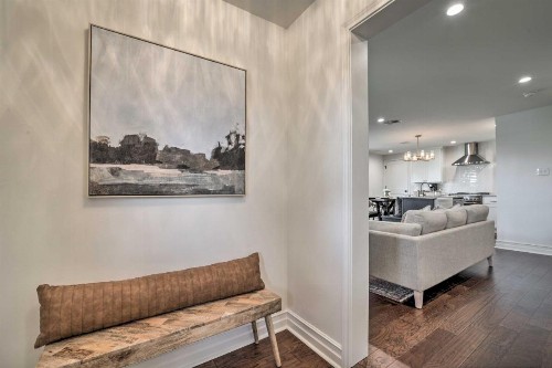 Renovated Cottage with Patio by TX AandM Campus! - image 6