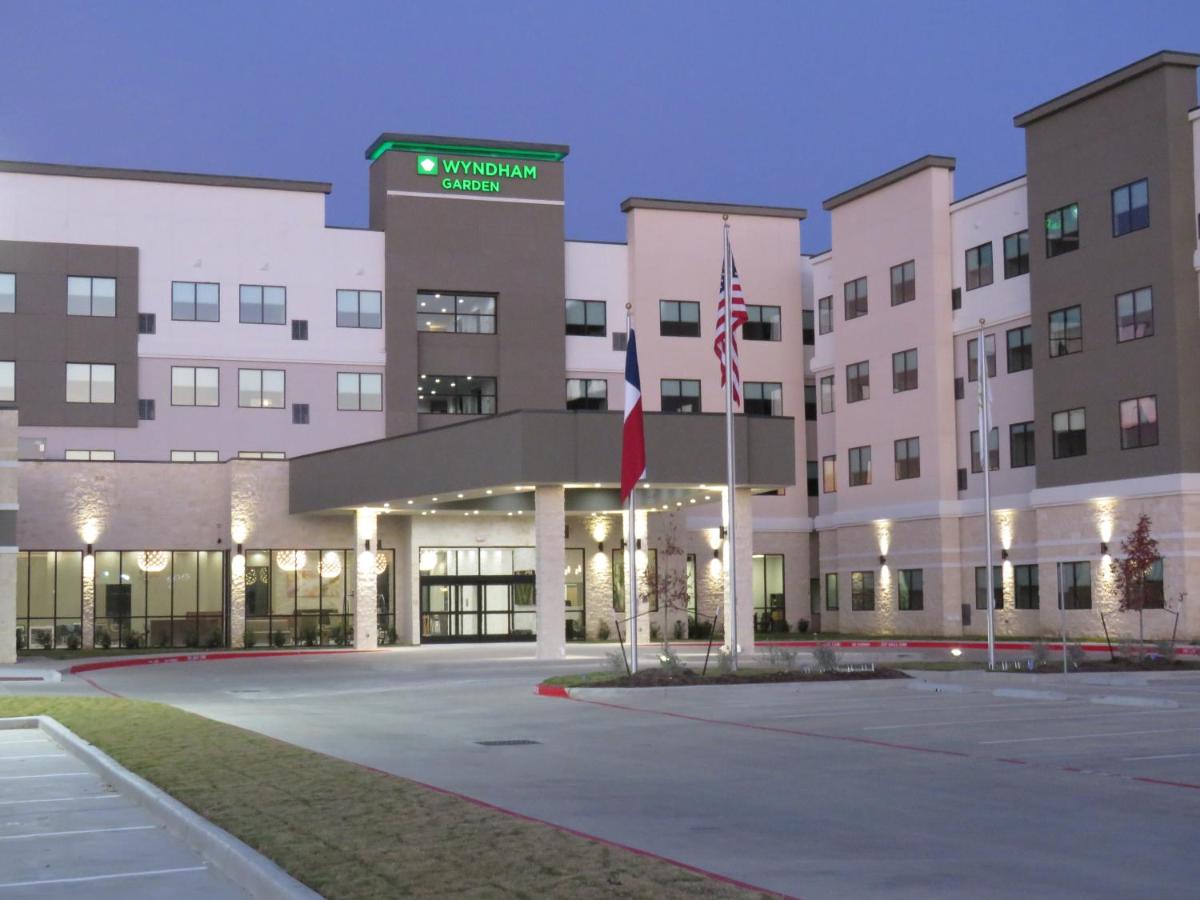 Wyndham Garden College Station - main image