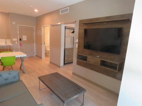 Wyndham Garden College Station - image 22