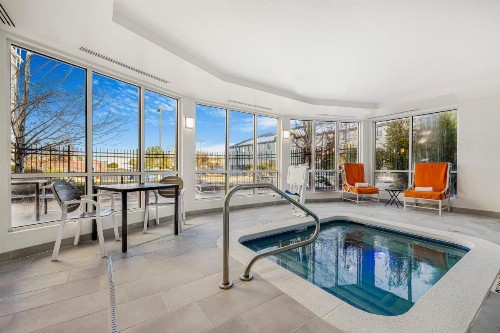 Hilton Garden Inn Colorado Springs Airport - image 2
