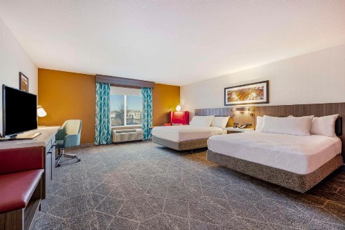 Hilton Garden Inn Colorado Springs Airport - image 5