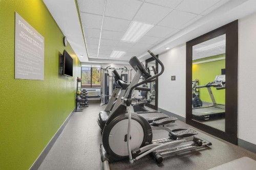 Wingate by Wyndham Colorado Springs - image 15