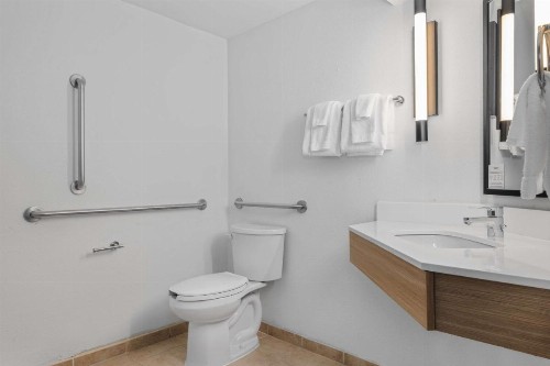 Wingate by Wyndham Colorado Springs - image 23