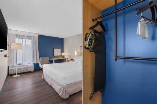 Wingate by Wyndham Colorado Springs - image 32