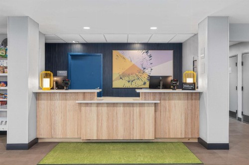 Wingate by Wyndham Colorado Springs - image 8