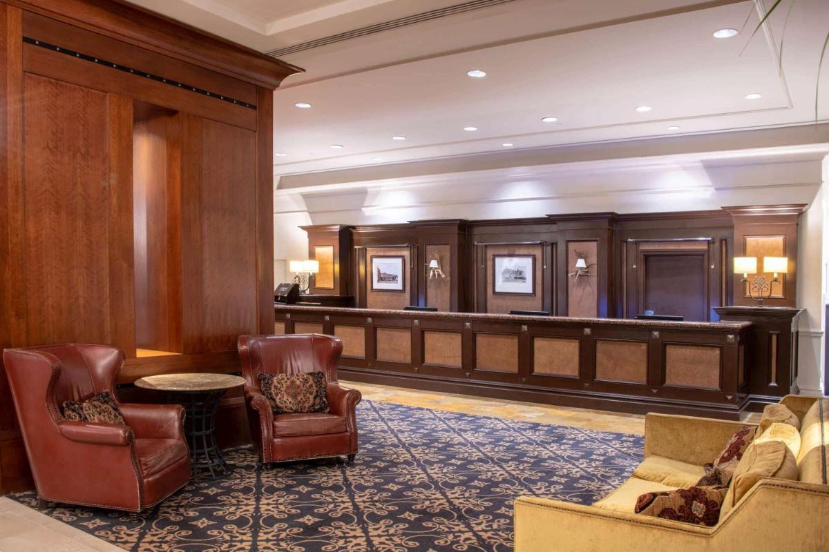 The Antlers A Wyndham Hotel - image 2