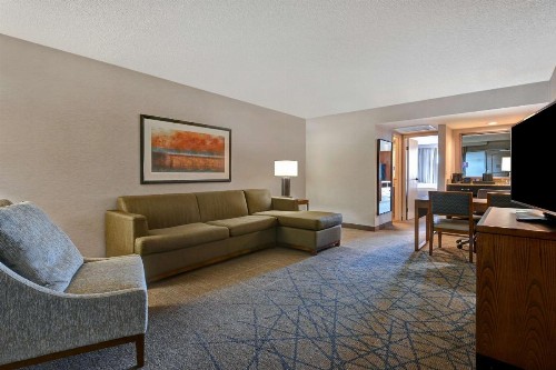 Embassy Suites Colorado Springs - image 30