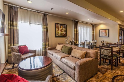 Hampton Inn Colorado Springs-Airport - image 27