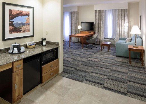 Hampton Inn & Suites Colorado Springs/I-25 South - image 28