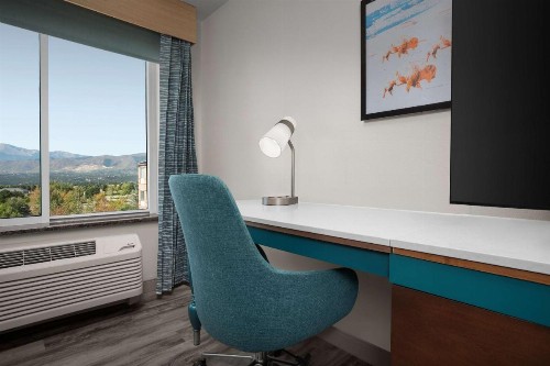 Hilton Garden Inn Colorado Springs - image 20