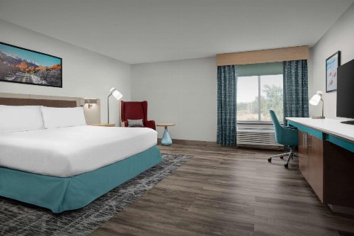 Hilton Garden Inn Colorado Springs - image 39