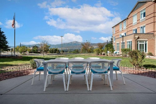 Hilton Garden Inn Colorado Springs - image 49