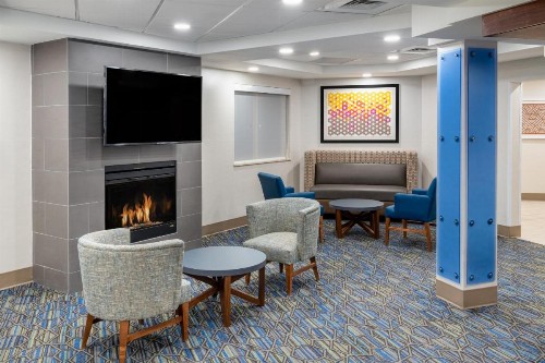 Holiday Inn Express & Suites Colorado Springs-Airport an IHG Hotel - image 15