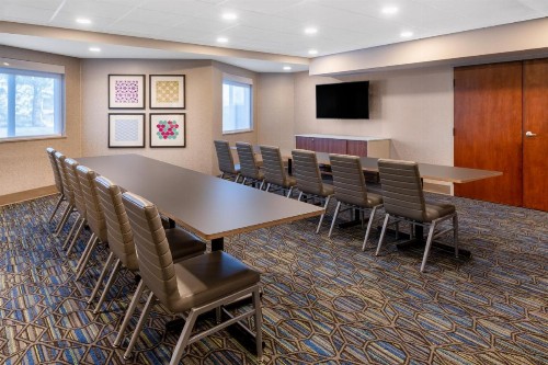 Holiday Inn Express & Suites Colorado Springs-Airport an IHG Hotel - image 27