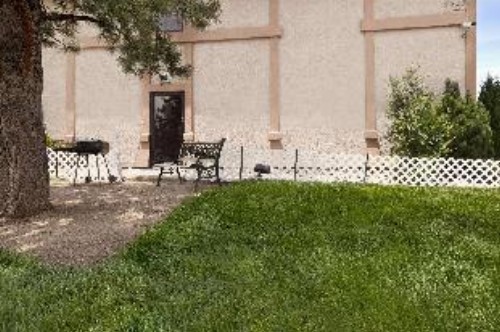 Rodeway Inn - image 5