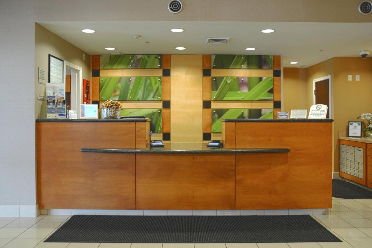 SpringHill Suites by Marriott Colorado Springs South - image 7