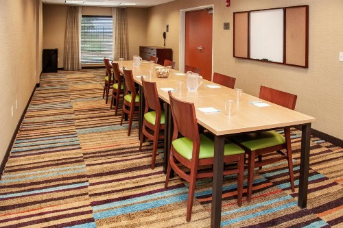 Fairfield Inn and Suites by Marriott Colorado Springs North Air Force Academy - image 21