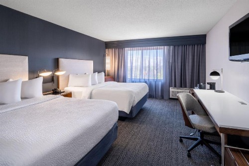 Courtyard by Marriott Colorado Springs South - image 1