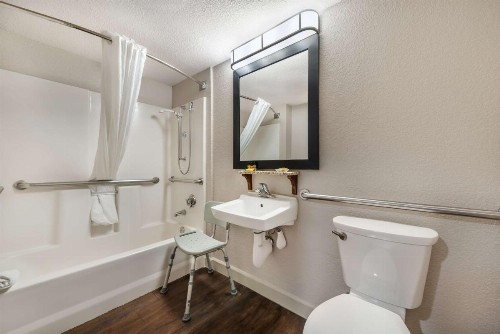 Best Western Plus Peak Vista Inn & Suites - image 48