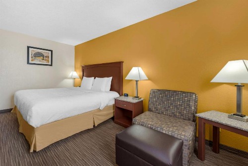 Best Western Executive Inn & Suites - image 14
