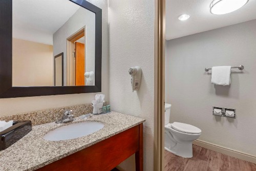 Best Western Executive Inn & Suites - image 23