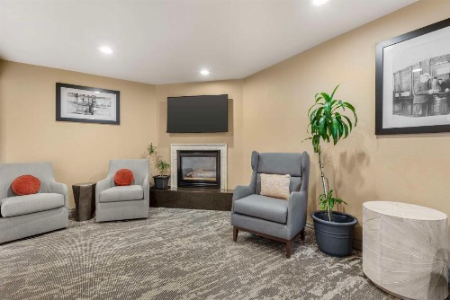 Best Western Executive Inn & Suites - image 31