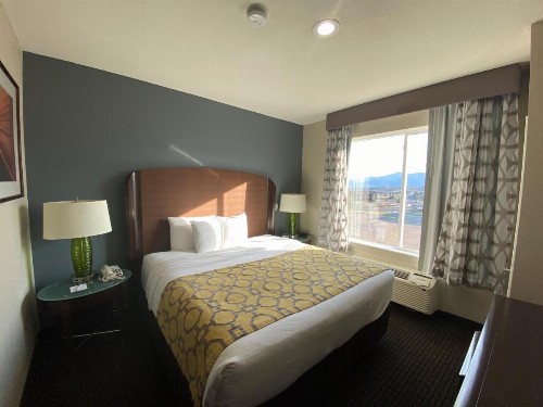 Baymont by Wyndham Colorado Springs - image 16