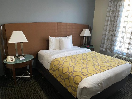 Baymont by Wyndham Colorado Springs - image 26