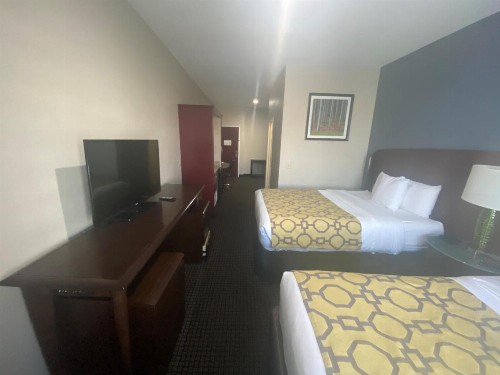 Baymont by Wyndham Colorado Springs - image 29