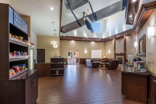 Baymont by Wyndham Colorado Springs - image 4