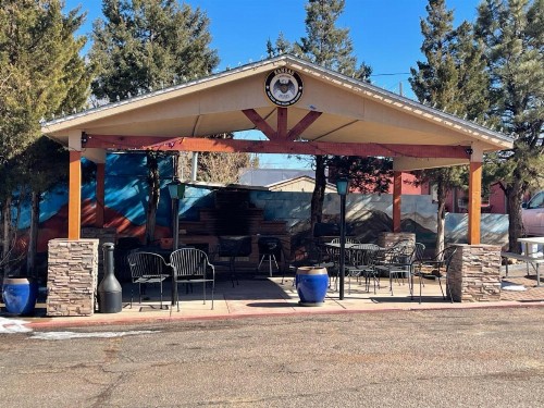 Rainbow Lodge and Inn - image 33