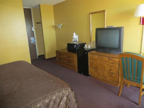 Days Inn by Wyndham Colorado Springs/Garden of the Gods - image 28
