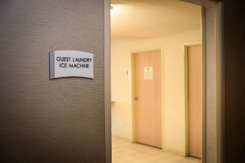 Quality Inn Colorado Springs Airport - image 25
