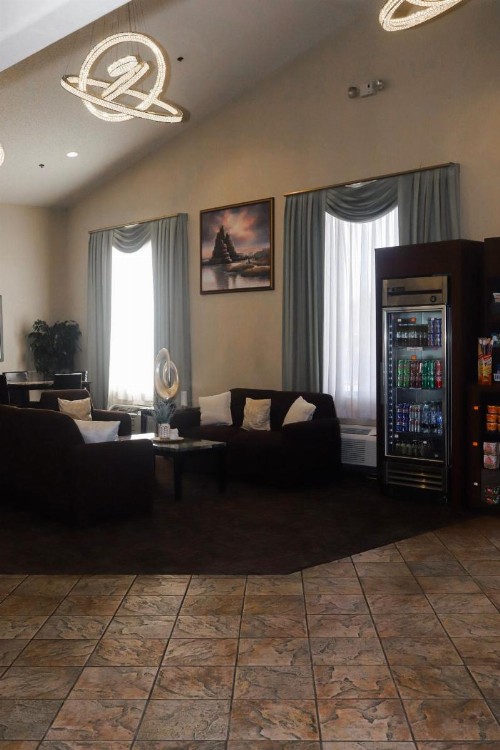 Quality Inn Colorado Springs Airport - image 8