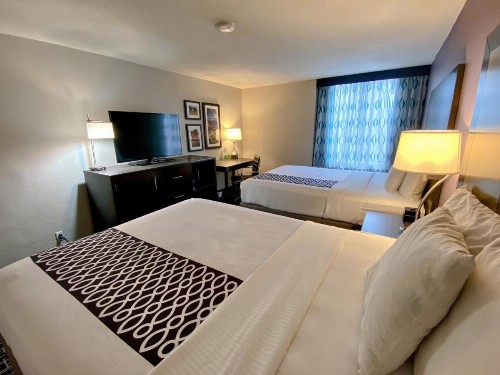 La Quinta by Wyndham Colorado Springs North - image 15