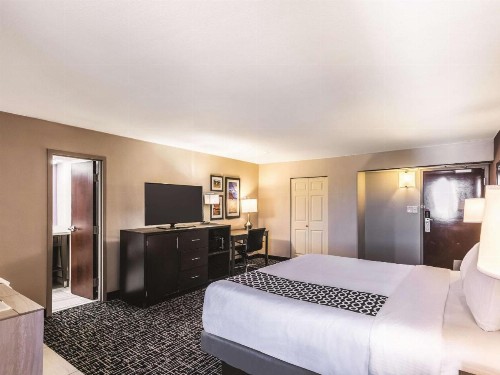 La Quinta by Wyndham Colorado Springs North - image 23