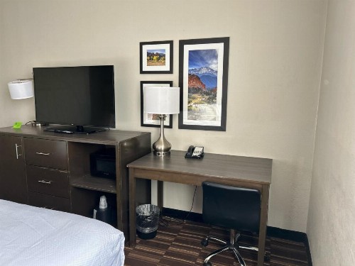 La Quinta by Wyndham Colorado Springs North - image 27