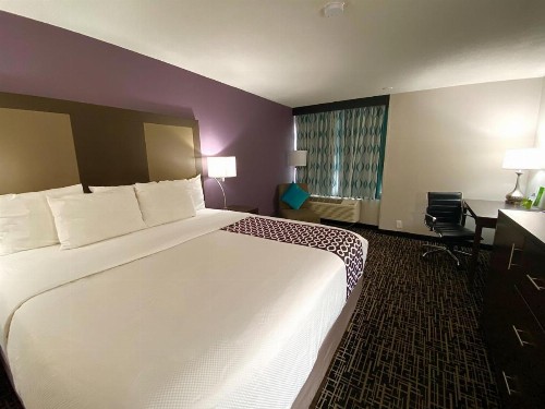 La Quinta by Wyndham Colorado Springs North - image 36