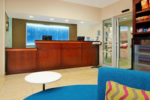 Fairfield Inn & Suites Colorado Springs South - image 3