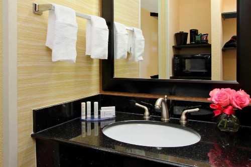 Fairfield Inn & Suites Colorado Springs South - image 4
